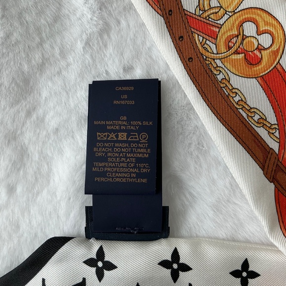 Louis Vuitton Scarf {White, Black, Orange, Gold) w/box - Picture 5 of 7